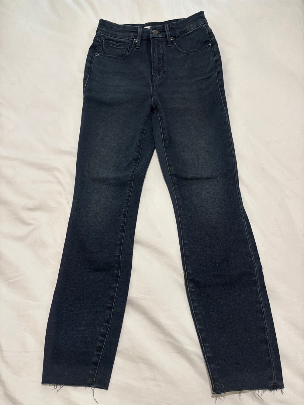 Good American Dark Blue Straight Jeans